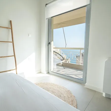 1 Bedroom 4 Persons Piraeus