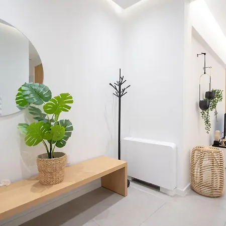 1 Bedroom 4 Persons Apartment *